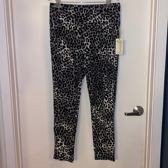 Yummy Sweater co size large black leopard leggings new - Picture 1 of 3